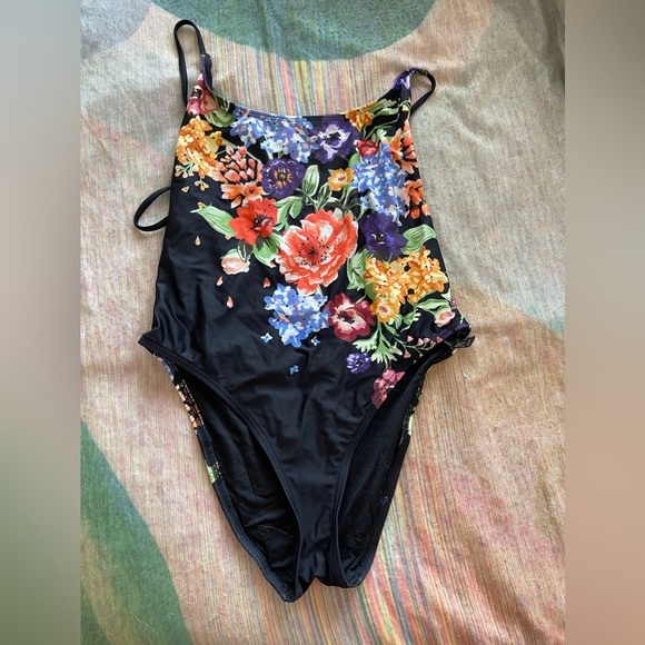 Urban Outfitters Floral Bathing Suit - Size Large - Picture 1 of 3